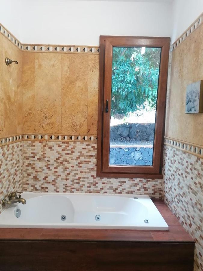 Casa Amagante, En Hoyo De Holiday home