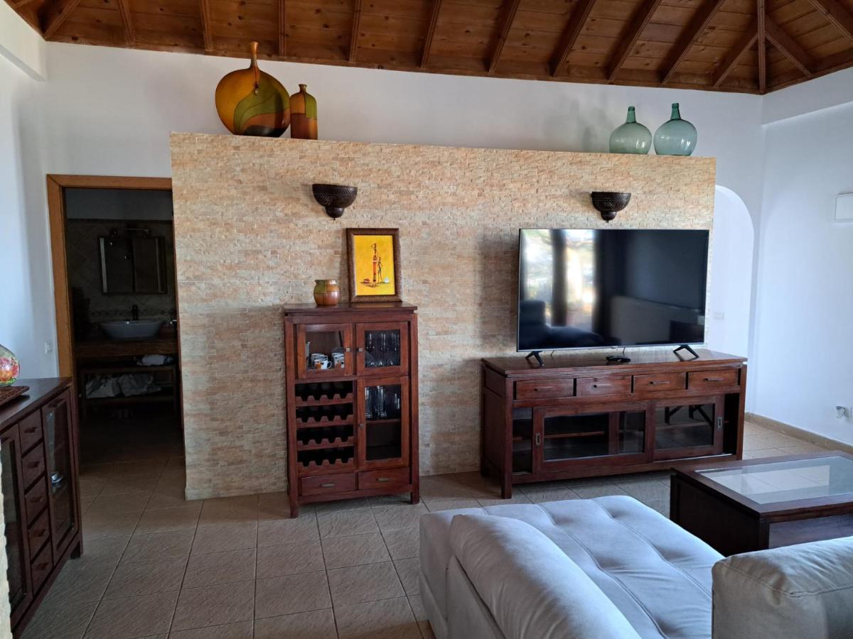 Casa Amagante, En Hoyo De Dom wakacyjny *